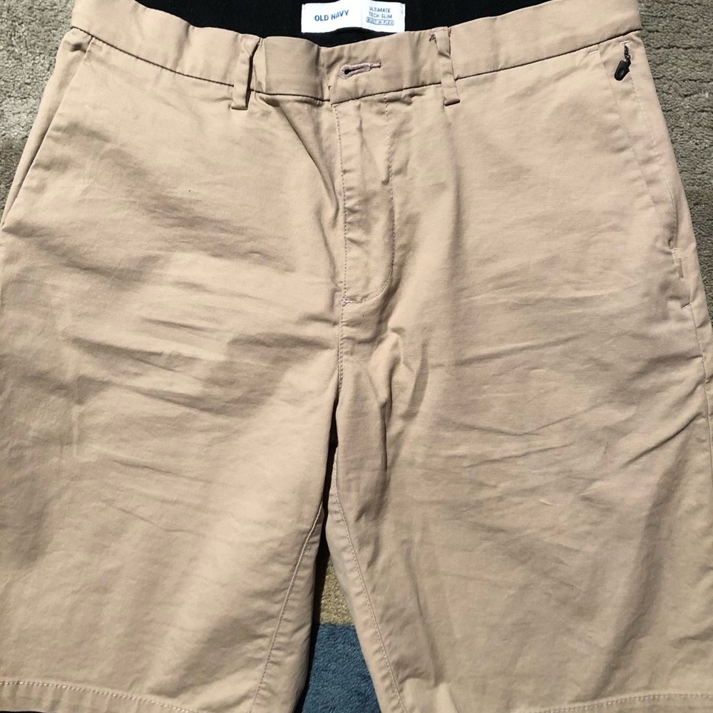 Men’s Old Navy shorts